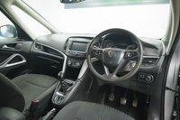 USED 2017 17 VAUXHALL ZAFIRA TOURER 1.4i Turbo Design Euro 6 5dr 7 Seats, 12 Month MOT