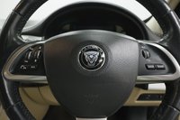 USED 2015 15 JAGUAR XF 2.2d Luxury Auto Euro 5 (s/s) 4dr Full Cream Leather