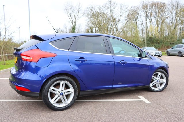 2015 FORD FOCUS - Photo 12
