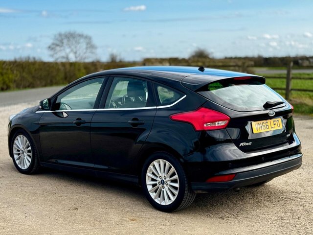 2016 FORD FOCUS - Photo 4