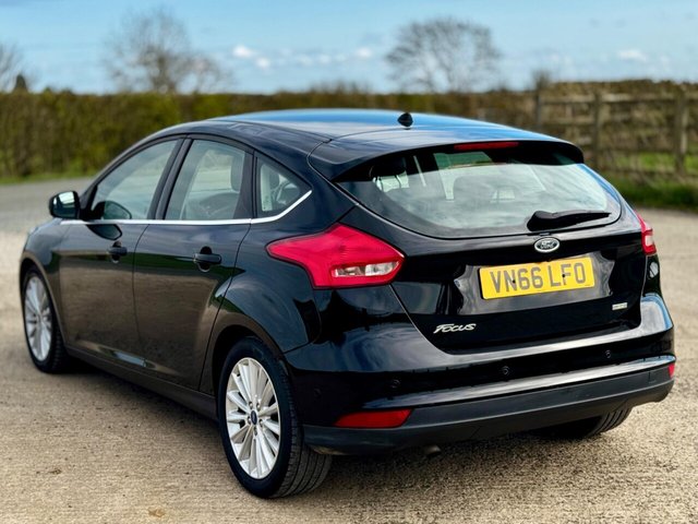 2016 FORD FOCUS - Photo 9