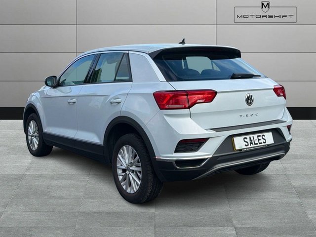 2019 VOLKSWAGEN T-ROC - Photo 9