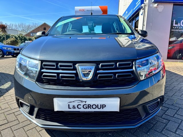 2019 19 DACIA SANDERO 1.0 SCe ESSENTIAL 5dr - Photo 4