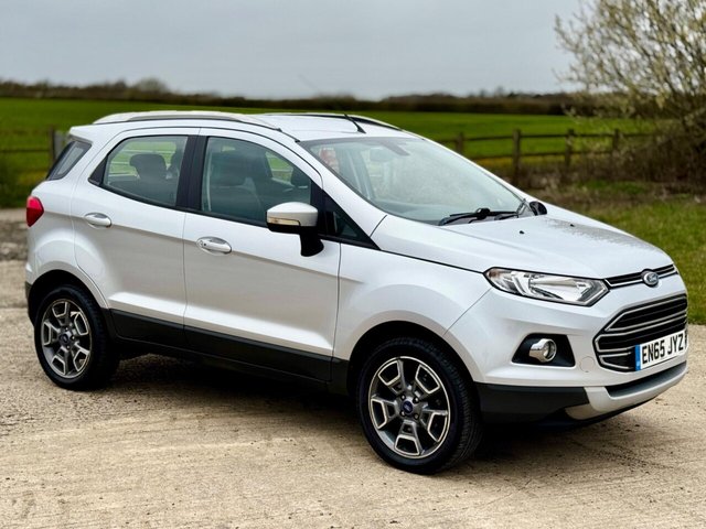 2015 FORD ECOSPORT - Photo 2
