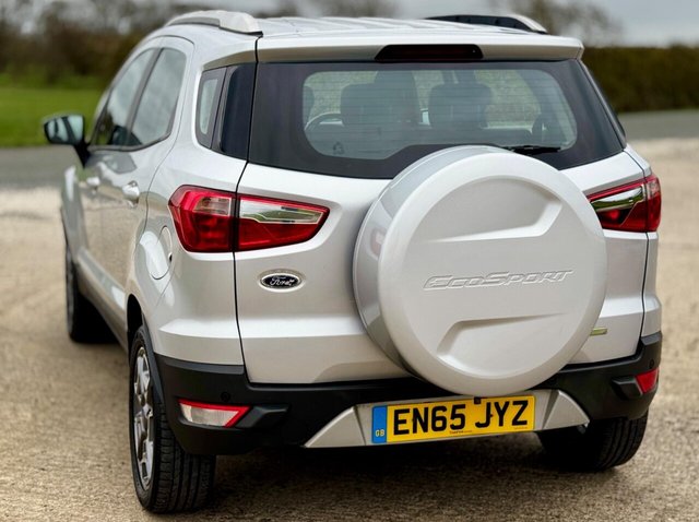 2015 FORD ECOSPORT - Photo 6
