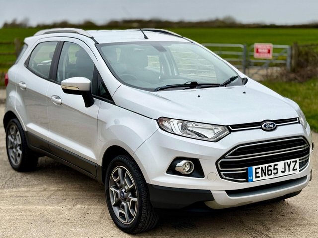 2015 FORD ECOSPORT - Photo 4