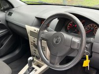 USED 2008 58 VAUXHALL ASTRA 1.8i 16v Life Estate 5dr Petrol Automatic (187 g/km, 138 bhp) 