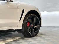 USED 2022 22 JAGUAR F-PACE 5.0 P550 V8 SVR SUV 5dr Petrol Quickshift AWD Euro 6 (s/s) (550 ps) 
