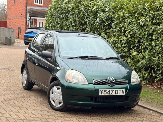 2001 YARIS 2001 1.0 VVT I 16V GLS 5DR PER MONTH 1,000 1,000 RESERVE... photo