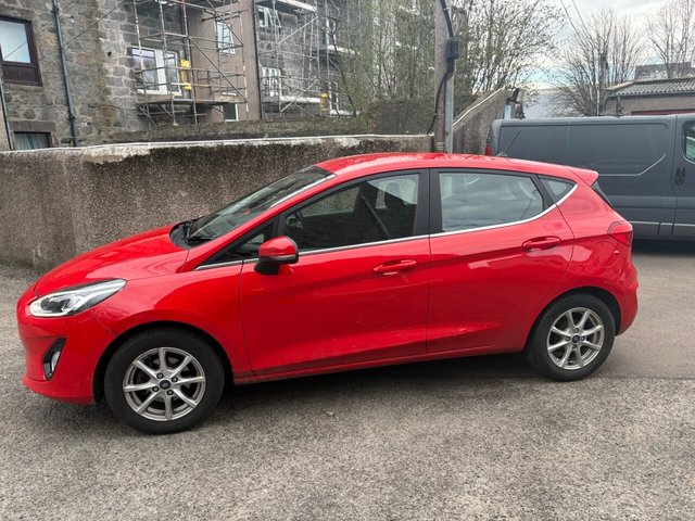 2018 FORD FIESTA - Photo 4