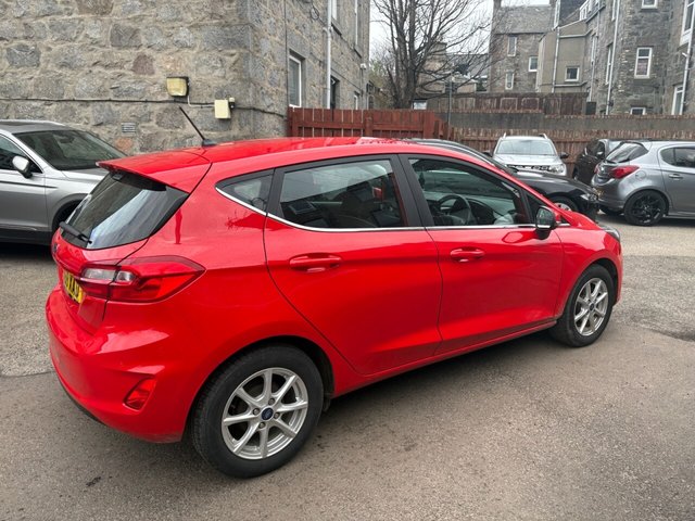 2018 FORD FIESTA - Photo 8