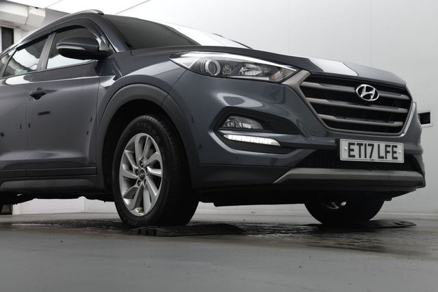 2017 HYUNDAI TUCSON - Photo 2