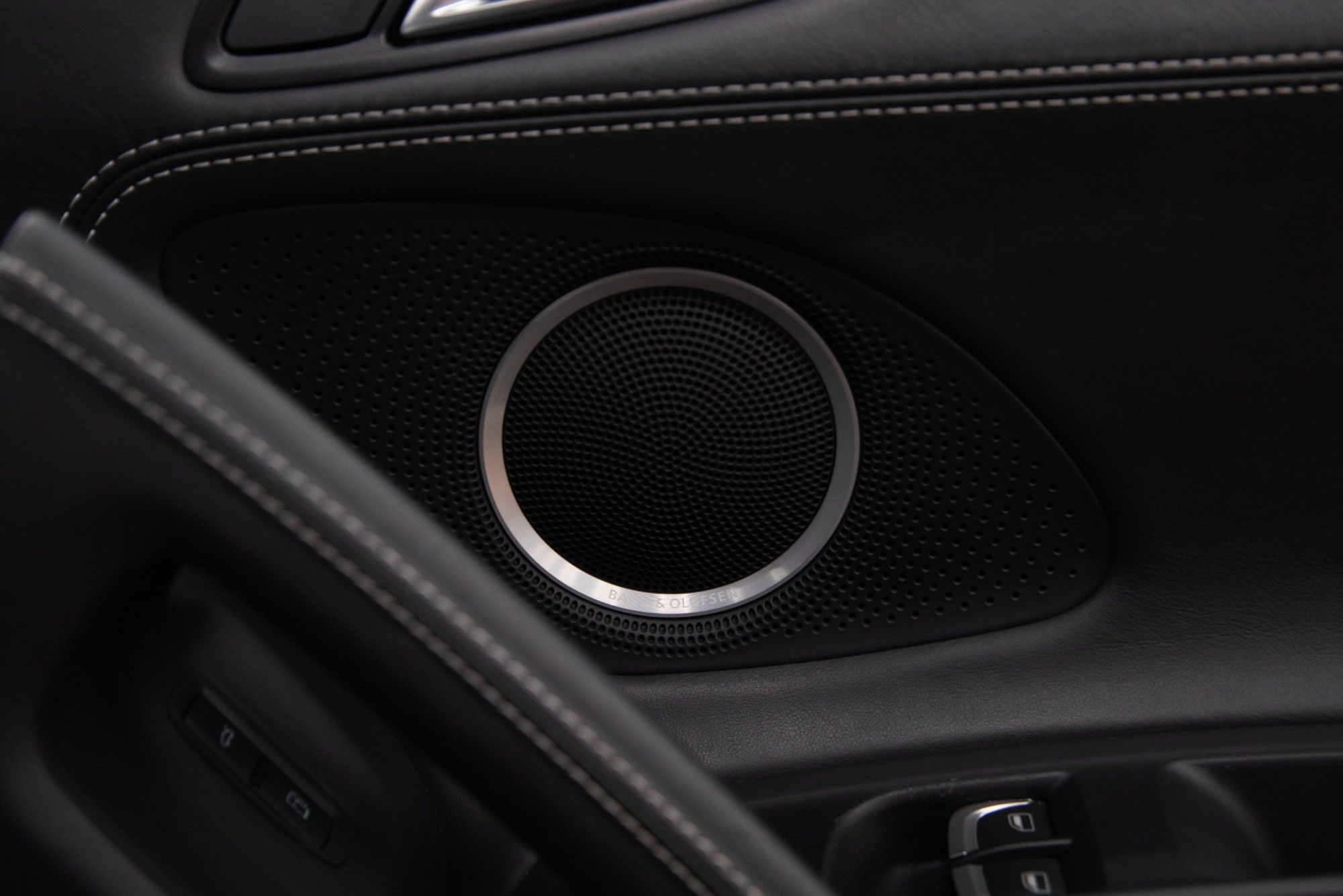 USED 2013 62 AUDI R8 5.2 FSI V10 S Tronic 