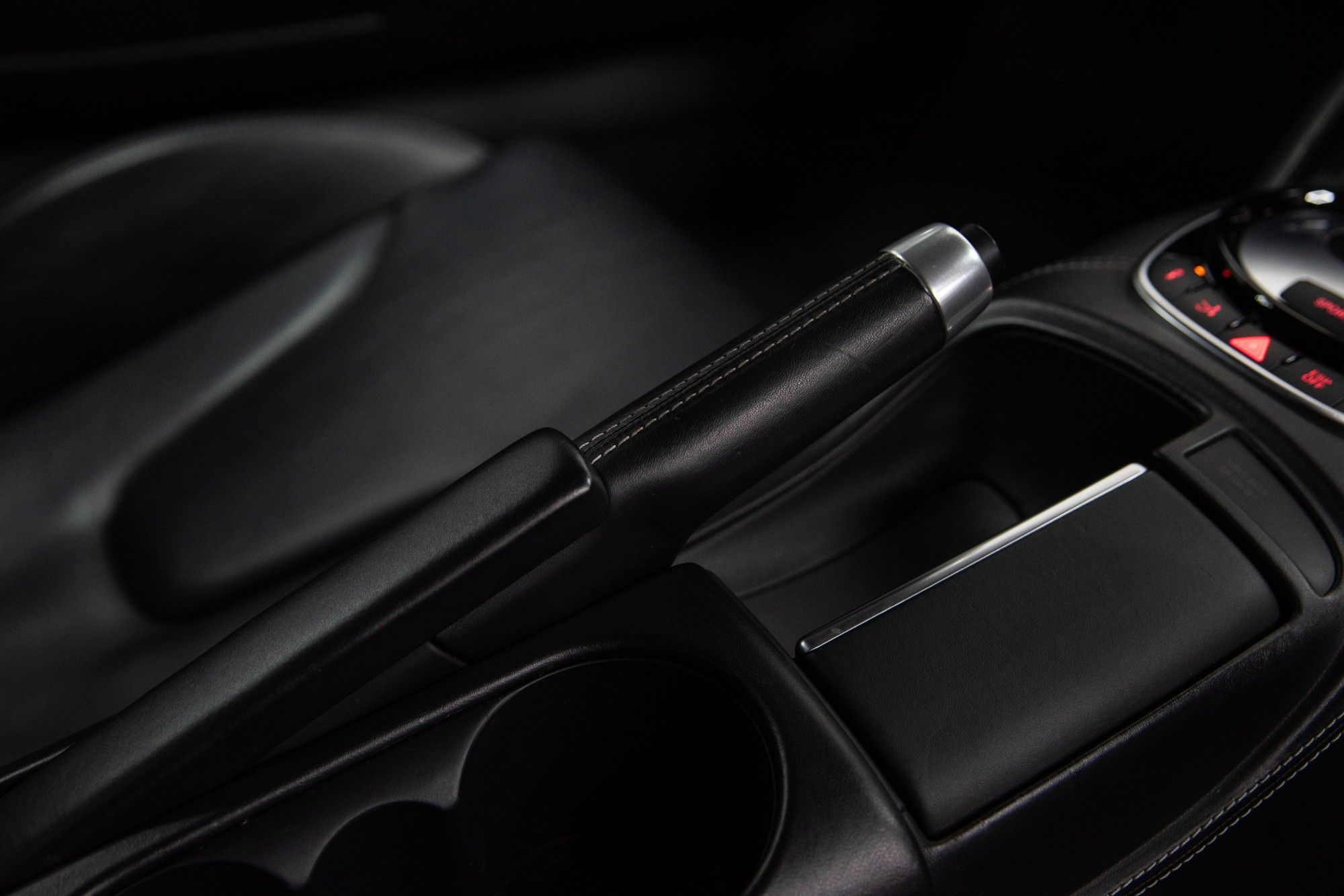USED 2013 62 AUDI R8 5.2 FSI V10 S Tronic 