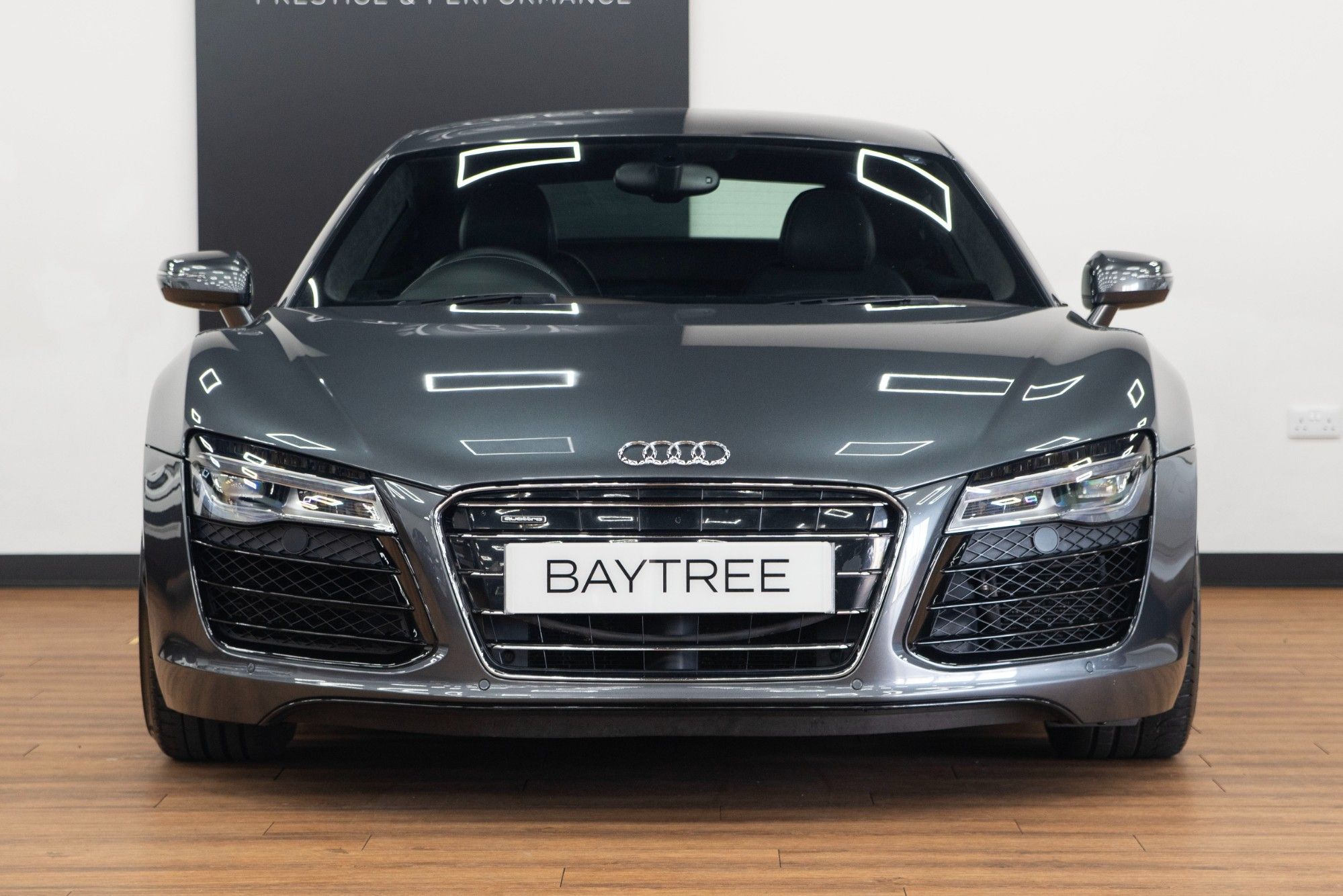 USED 2013 62 AUDI R8 5.2 FSI V10 S Tronic 