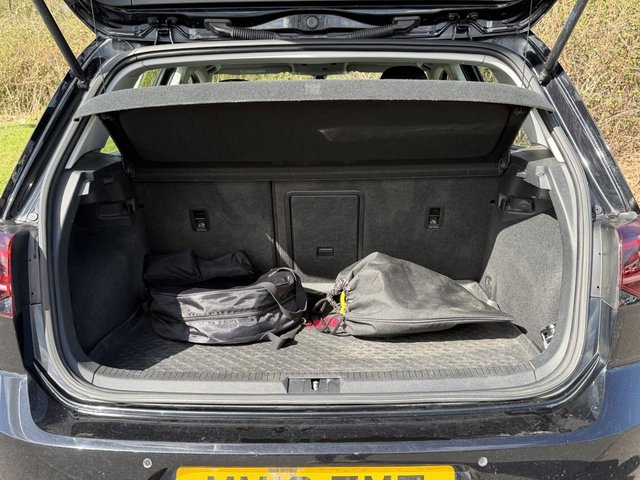 2019 VOLKSWAGEN E-GOLF - Photo 11