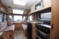 USED 2014 SWIFT CORNICHE 16/4 Fixed French Bed