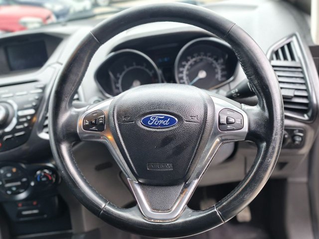 2016 FORD ECOSPORT - Photo 3