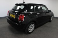 USED 2020 70 MINI HATCH 1.5 One Classic Steptronic Euro 6 (s/s) 5dr FULL MINI SERVICE HISTORY