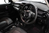 USED 2020 70 MINI HATCH 1.5 One Classic Steptronic Euro 6 (s/s) 5dr FULL MINI SERVICE HISTORY
