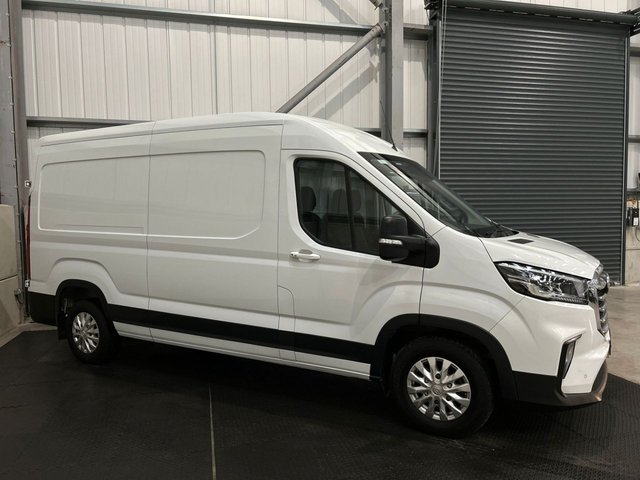 View our MAXUS DELIVER 9