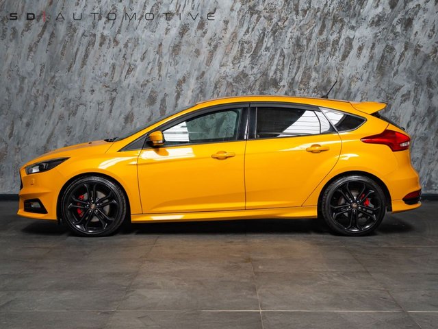 2017 Ford Focus 2L St-3 5dr - Photo 10