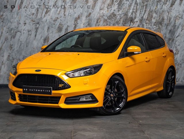 2017 Ford Focus 2L St-3 5dr - Photo 3