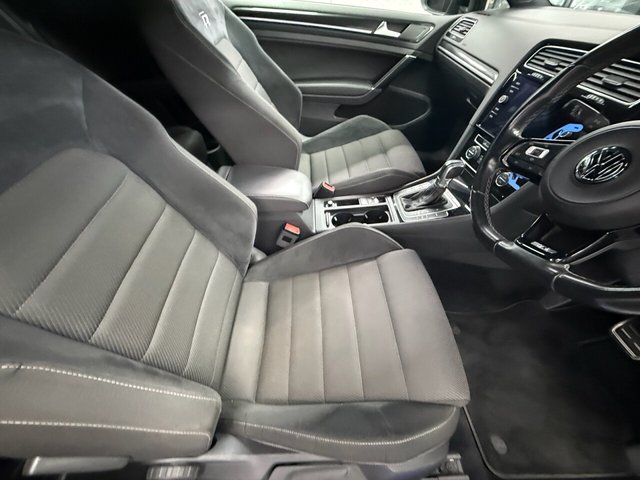 2019 VOLKSWAGEN GOLF - Photo 9