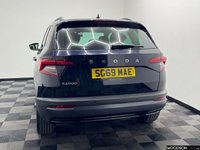 USED 2019 69 SKODA KAROQ 1.0 TSI GPF SE SUV 5dr Petrol Manual Euro 6 (s/s) (115 ps) 1 Previous Owner / Apple Car Play / Parking Sensors / Bluetooth / Cruise Control / Auto Lights