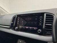 USED 2019 69 SKODA KAROQ 1.0 TSI GPF SE SUV 5dr Petrol Manual Euro 6 (s/s) (115 ps) 1 Previous Owner / Apple Car Play / Parking Sensors / Bluetooth / Cruise Control / Auto Lights