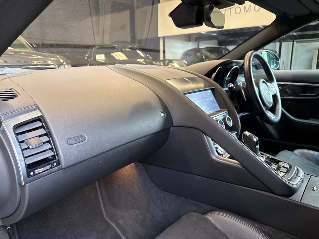 USED 2018 68 JAGUAR F-TYPE 3.0 V6 GPF R-Dynamic Convertible 2dr Petrol Auto AWD Euro 6 (s/s) (380 ps) 2 OWNER|BLIND SPOT|MEM SEATS