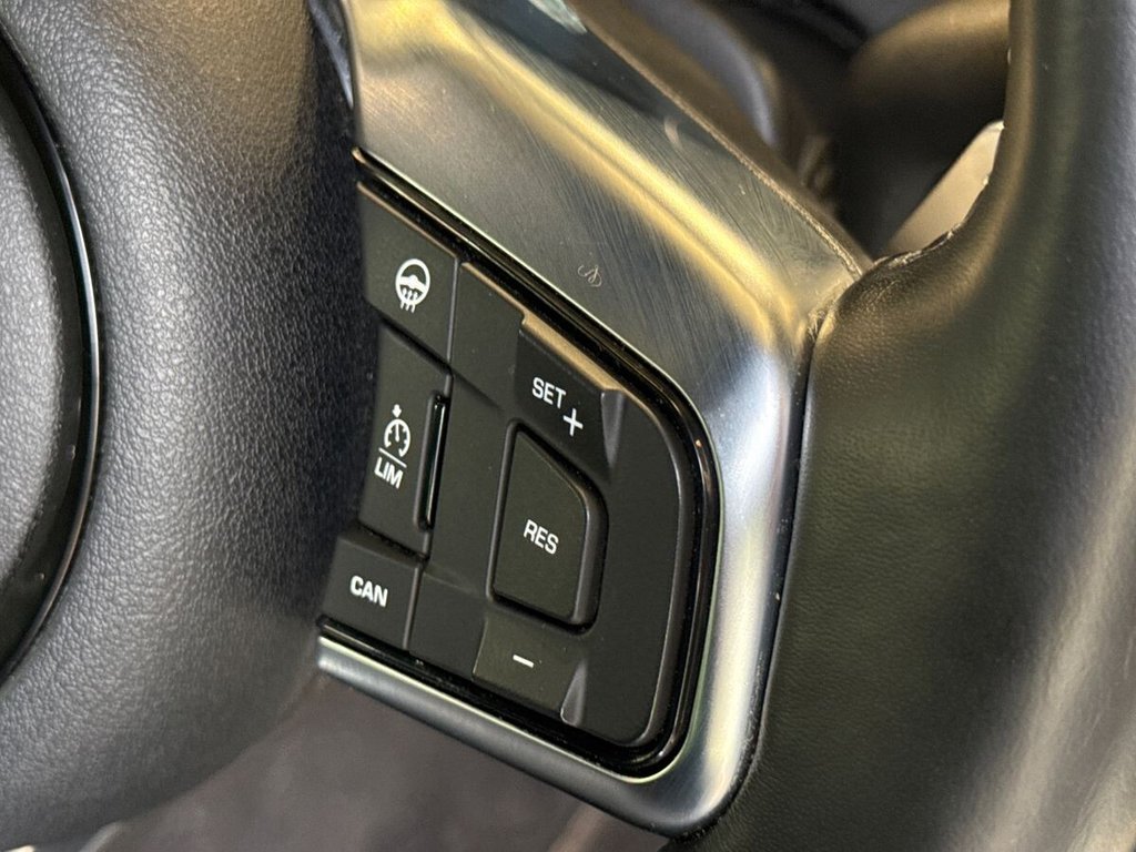 USED 2018 68 JAGUAR F-TYPE 3.0 V6 GPF R-Dynamic Convertible 2dr Petrol Auto AWD Euro 6 (s/s) (380 ps) 2 OWNER|BLIND SPOT|MEM SEATS