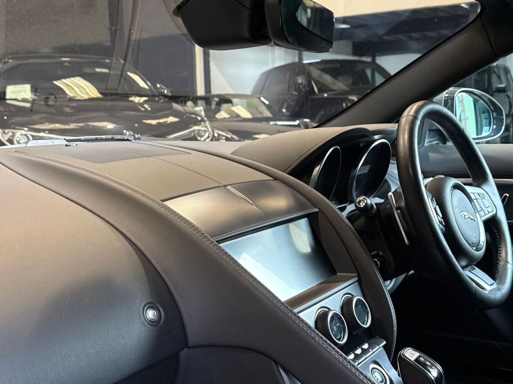 USED 2018 68 JAGUAR F-TYPE 3.0 V6 GPF R-Dynamic Convertible 2dr Petrol Auto AWD Euro 6 (s/s) (380 ps) 2 OWNER|BLIND SPOT|MEM SEATS