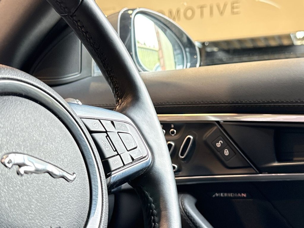 USED 2018 68 JAGUAR F-TYPE 3.0 V6 GPF R-Dynamic Convertible 2dr Petrol Auto AWD Euro 6 (s/s) (380 ps) 2 OWNER|BLIND SPOT|MEM SEATS
