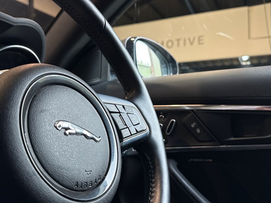 USED 2018 68 JAGUAR F-TYPE 3.0 V6 GPF R-Dynamic Convertible 2dr Petrol Auto AWD Euro 6 (s/s) (380 ps) 2 OWNER|BLIND SPOT|MEM SEATS