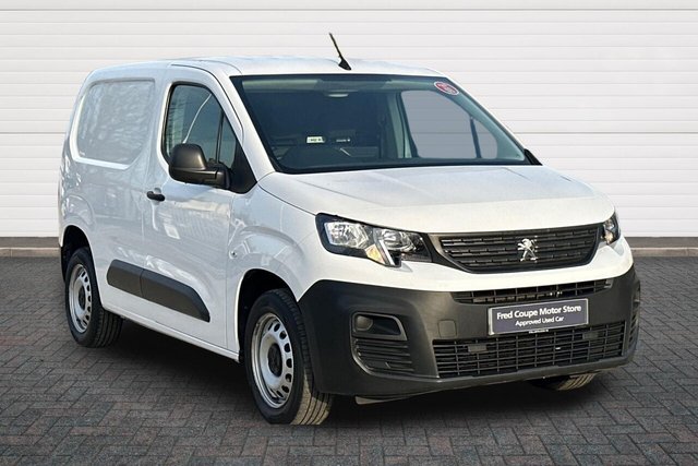 View our PEUGEOT PARTNER