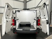 USED 2022 72 VAUXHALL VIVARO 1.5 TURBO D 100PS L2 LWB DYNAMIC - NO VAT 