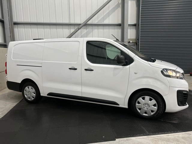 View our VAUXHALL VIVARO