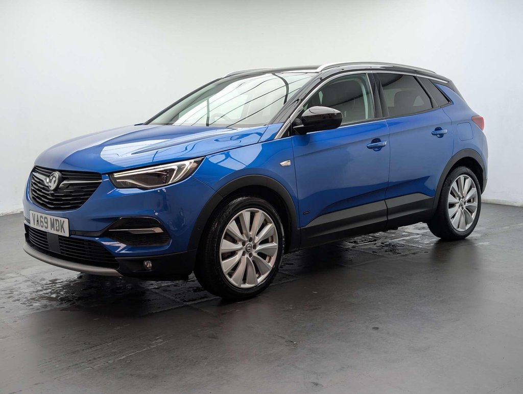 Used 2020 69 VAUXHALL GRANDLAND X 1.6 Grandland X Ultimate Nav Hybrid4 Auto 4WD 5dr CLICK & COLLECT/ HOME DELIVERY