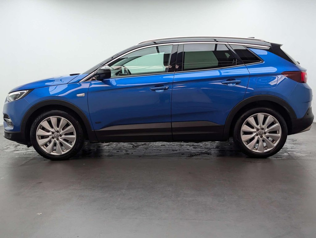 Used 2020 69 VAUXHALL GRANDLAND X 1.6 Grandland X Ultimate Nav Hybrid4 Auto 4WD 5dr CLICK & COLLECT/ HOME DELIVERY