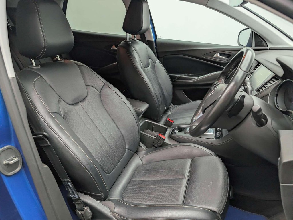 Used 2020 69 VAUXHALL GRANDLAND X 1.6 Grandland X Ultimate Nav Hybrid4 Auto 4WD 5dr CLICK & COLLECT/ HOME DELIVERY