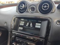 USED 2015 65 JAGUAR XJ 3.0d V6 Portfolio Saloon 4dr Diesel Auto Euro 5 (s/s) (275 ps) HEATED, COOLED & MEMORY SEATS