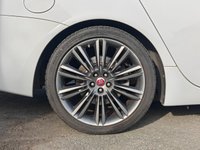 USED 2015 65 JAGUAR XJ 3.0d V6 Portfolio Saloon 4dr Diesel Auto Euro 5 (s/s) (275 ps) HEATED, COOLED & MEMORY SEATS