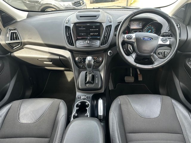 2016 FORD KUGA - Photo 3