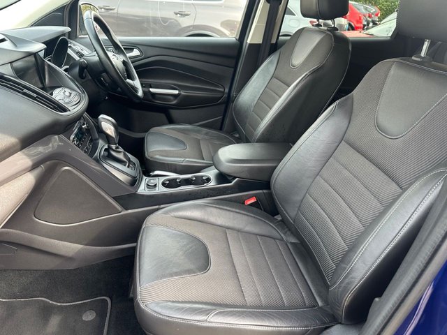 2016 FORD KUGA - Photo 8