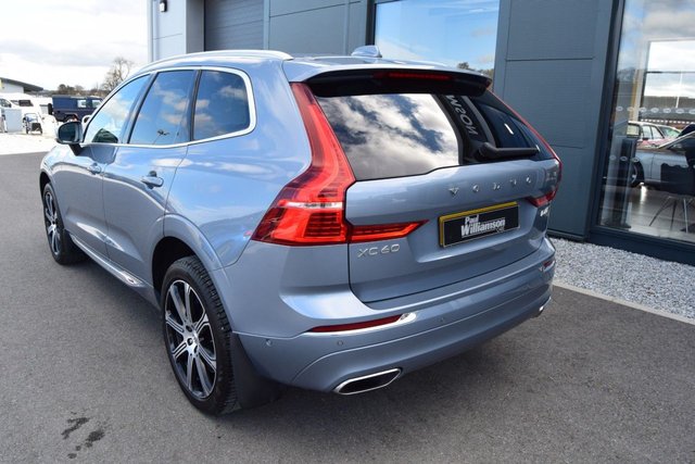 2017 VOLVO XC60 - Photo 11