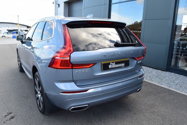 2017 VOLVO XC60 - Photo 12