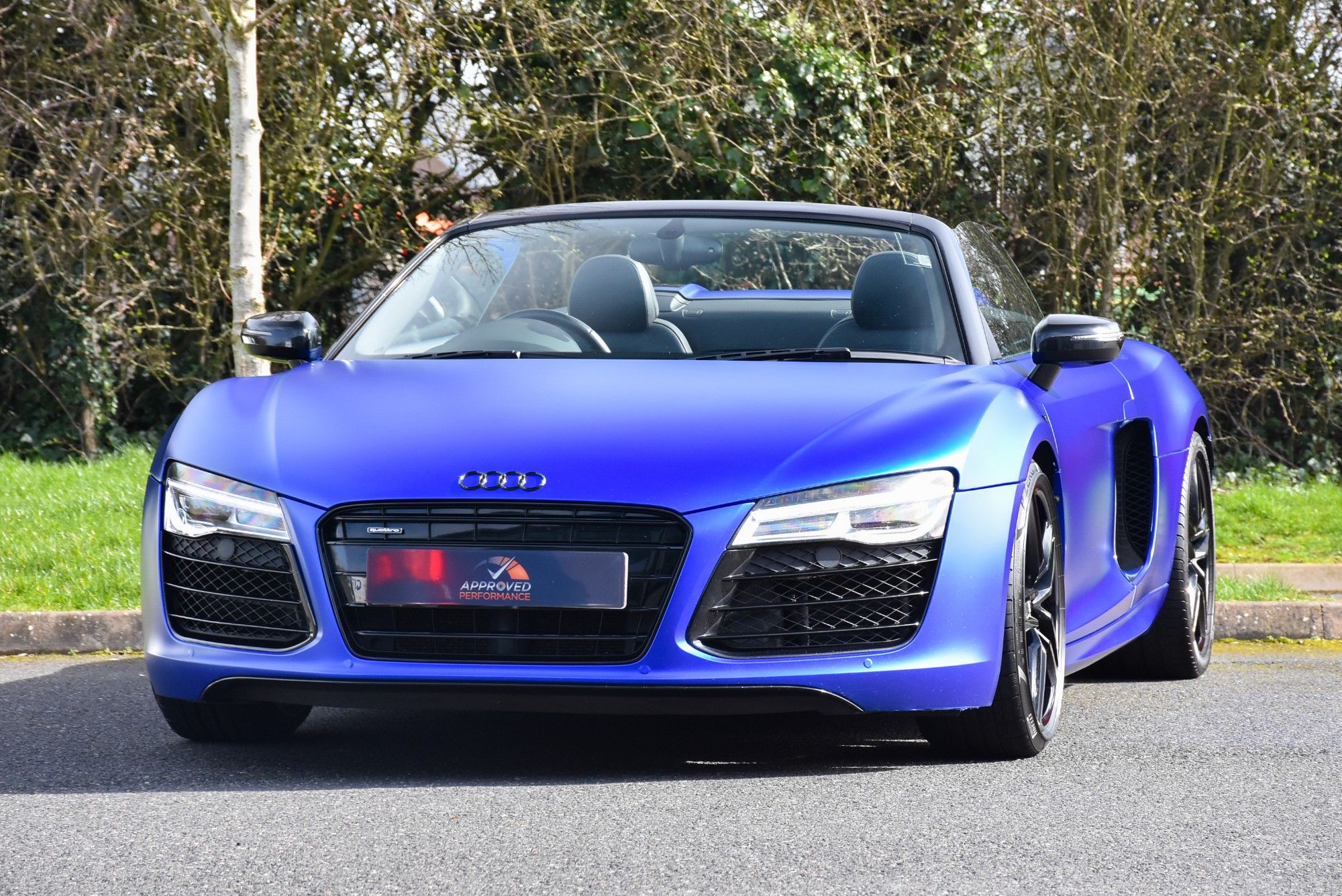 USED 2013 13 AUDI R8 5.2 FSI V10 Spyder 2dr Petrol S Tronic quattro Euro 5 (525 ps) 