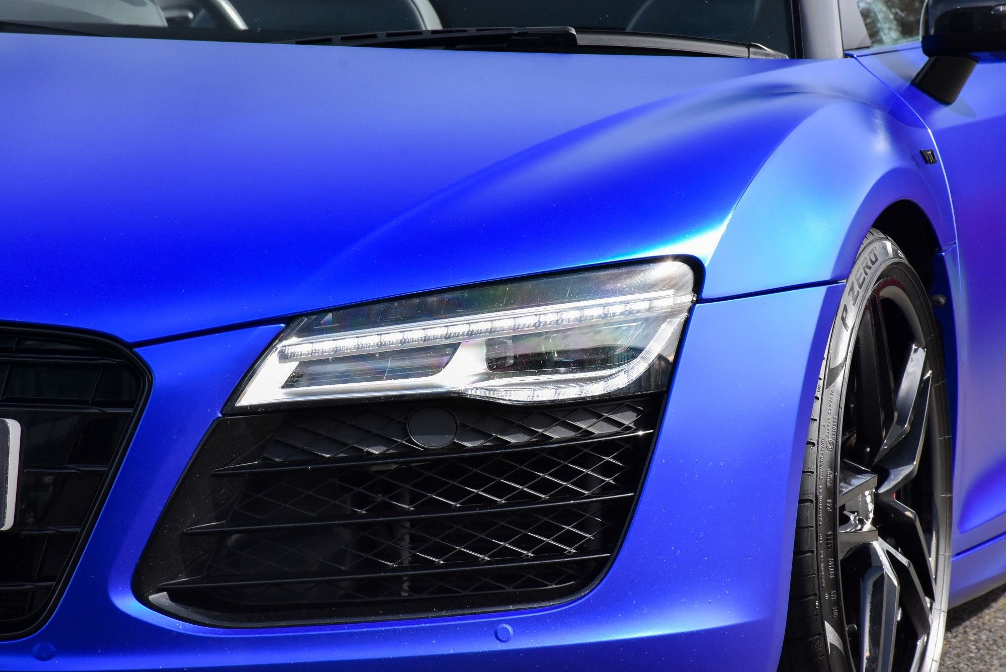 USED 2013 13 AUDI R8 5.2 FSI V10 Spyder 2dr Petrol S Tronic quattro Euro 5 (525 ps) 