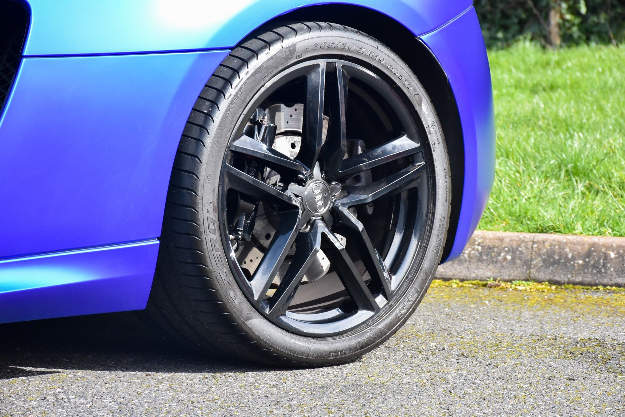 USED 2013 13 AUDI R8 5.2 FSI V10 Spyder 2dr Petrol S Tronic quattro Euro 5 (525 ps) 